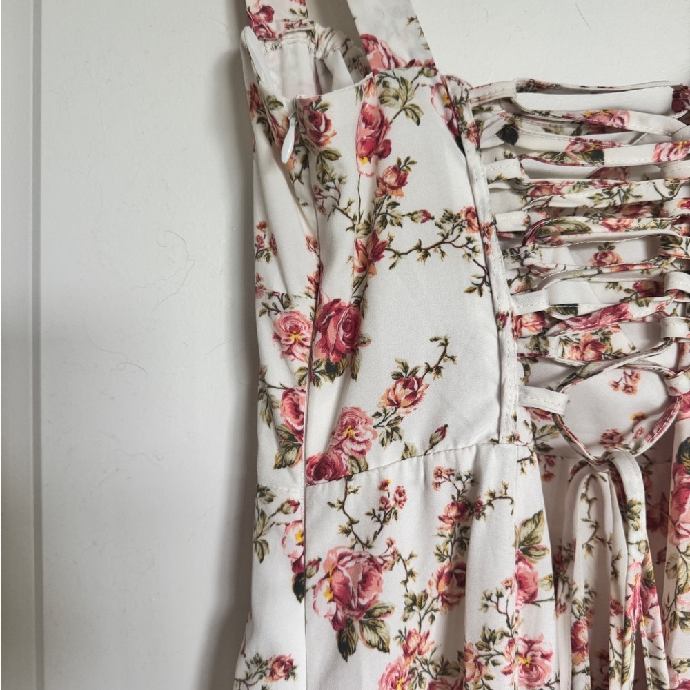 Commense Rosebud Print Dress (L runs small) - Picture 6 of 6